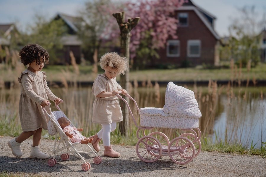 Little Dutch® Kovinski voziček za Punčko Soft Flowers - PUFFI