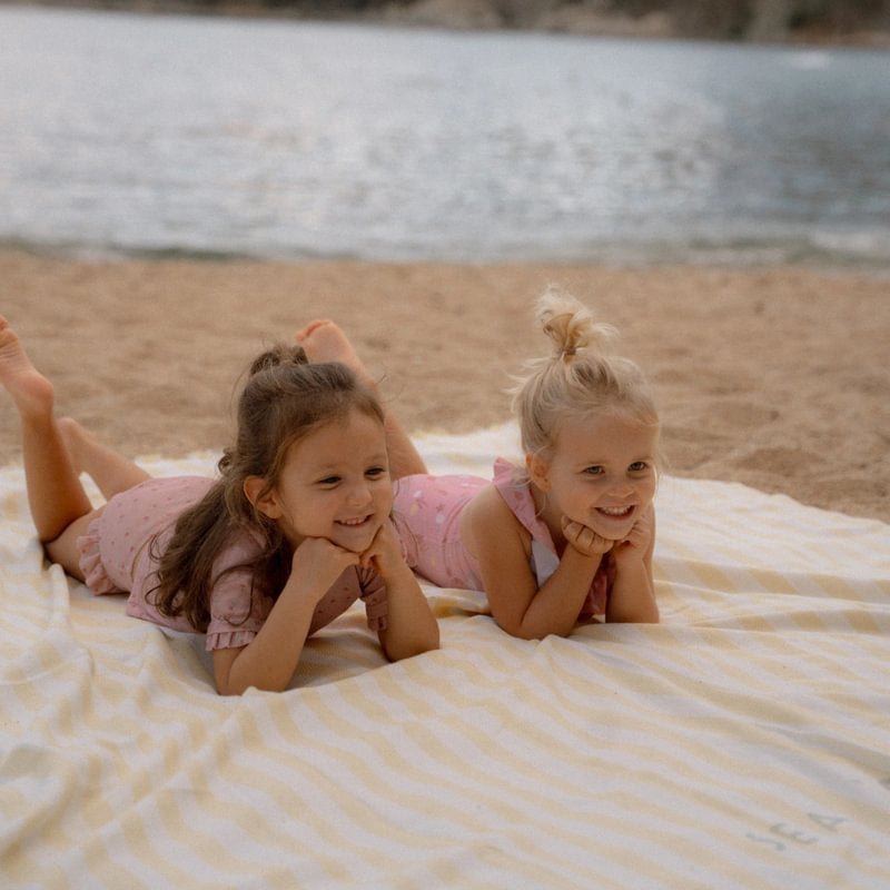Little Dutch® brisača za plažo Beach Sunny Yellow 200x200 - PUFFI
