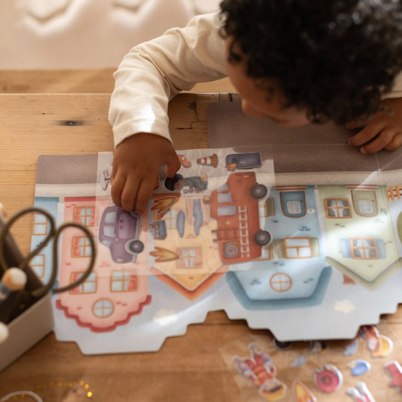 Little Dutch® Knjižica z nalepkami za večkratno uporabo Jim &amp; Friends