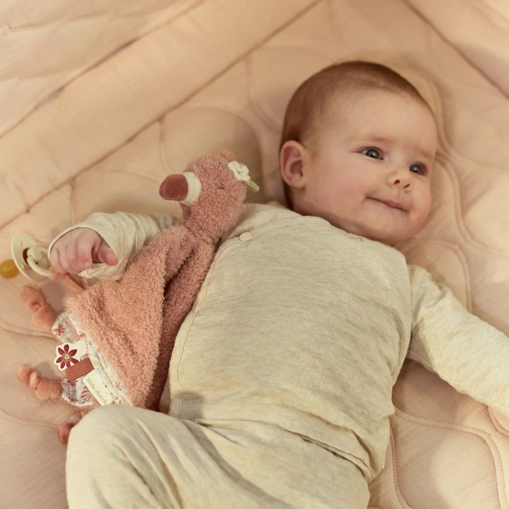 Little Dutch Ninica Flamingo – pogled od strani