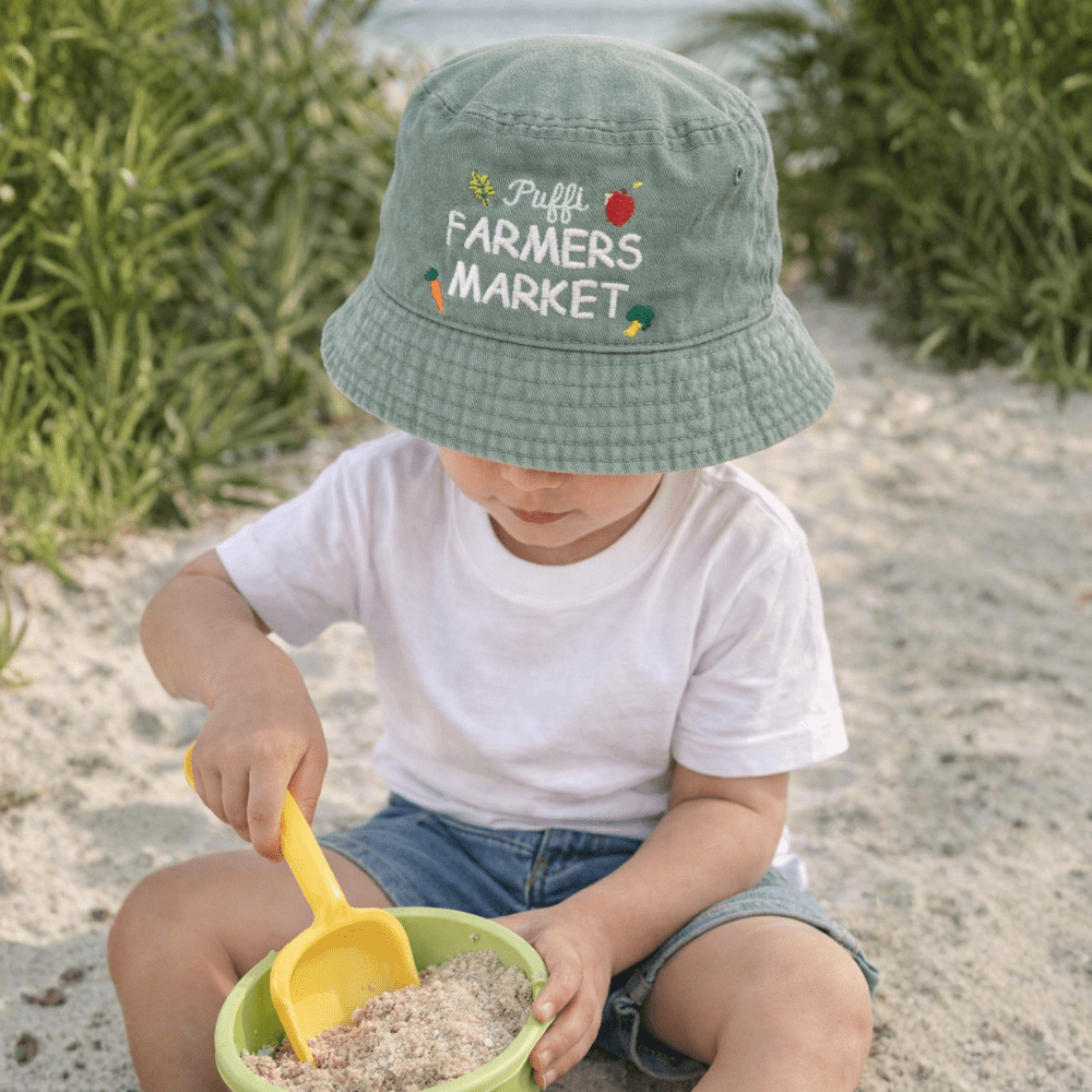 Puffi otroška bucket kapa Farmers Market – UPF50+ zaščita | zelena - PUFFI