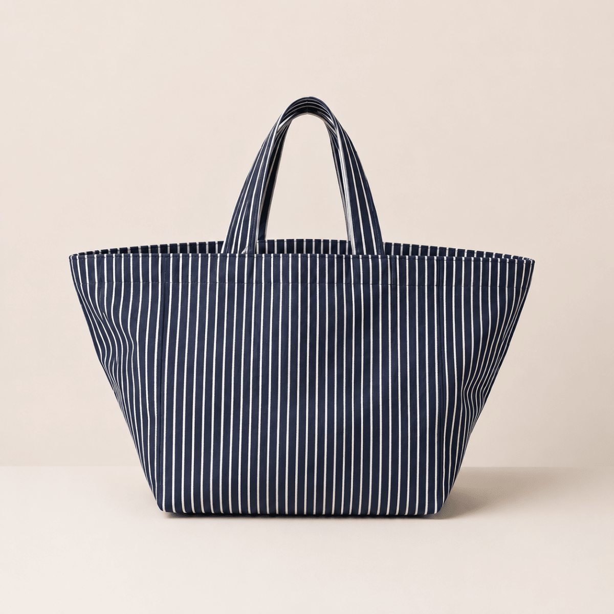 The Title Tote bag - Navy - PUFFI